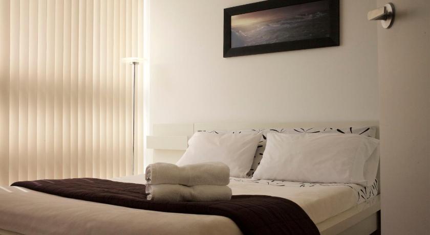 Your Alternative to a Five Star Hotel - Premium Location photo