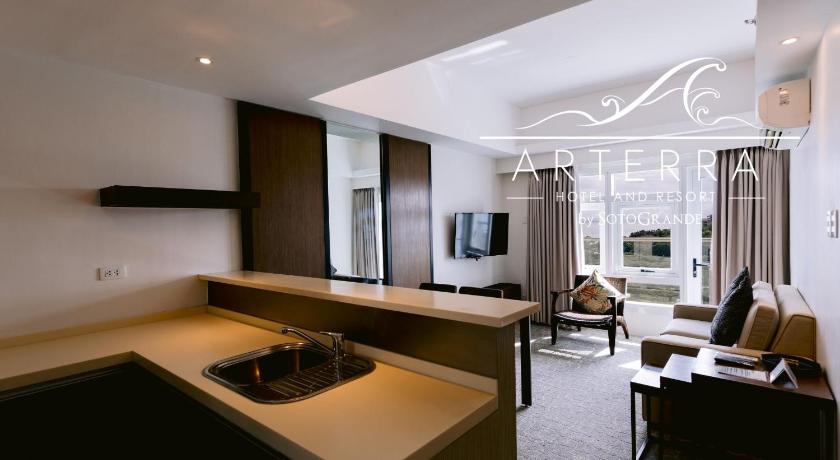 Imagen de Sea View Two Bedroom Suite 3