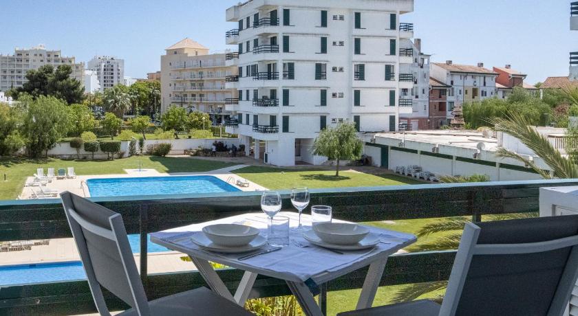Aldeia do Mar Studio Vilamoura Center - SWIMMING POOL — Hotel in Vilamoura