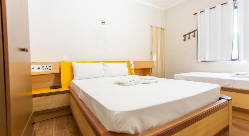 Image of Triple Room 0