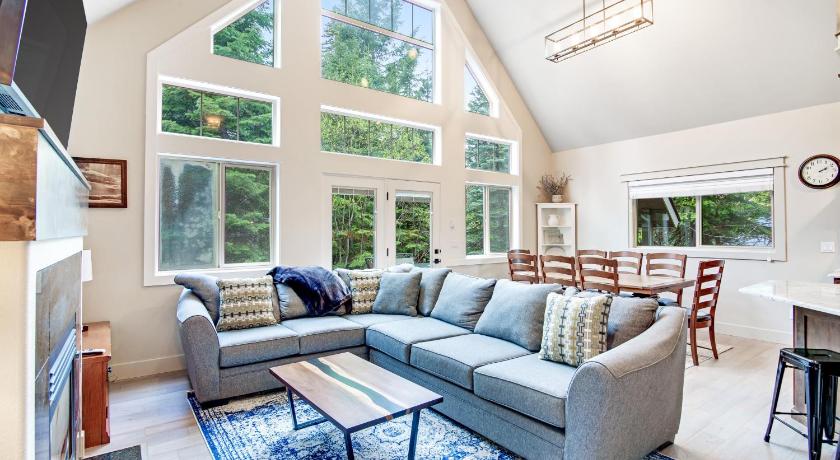 Bitterroot Hideaway photo