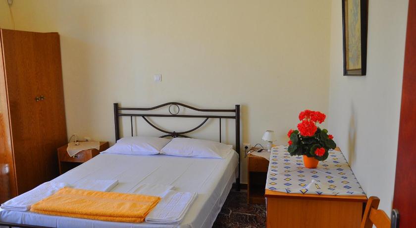 Vai Rent Rooms photo