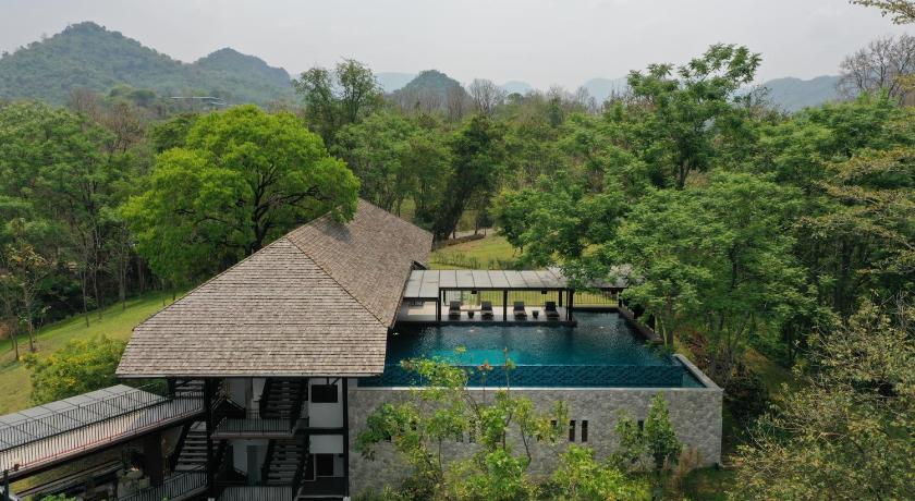 Rain Tree Residence Hotel photo