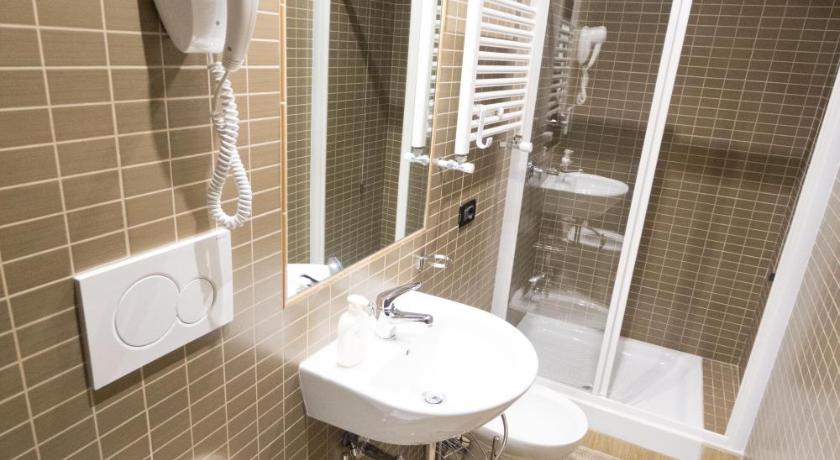 罗马 Funny Holiday 3星级 酒店 设施