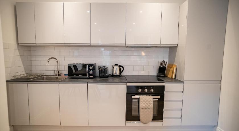 Deluxe Modern 1&2 Bed Apartments Near Brighton Beach & Station photo