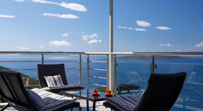 Dream View Villas photo