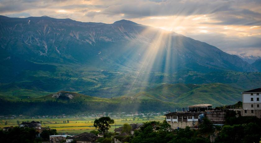 Guesthouse Mele — Hotel in Gjirokaster