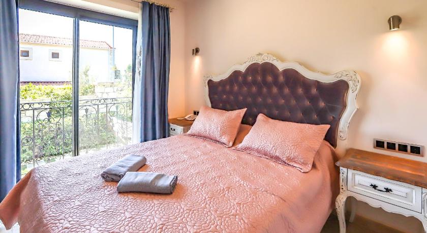 Amour Alacati Boutique Hotel photo