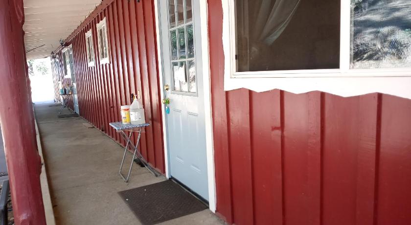 Yosemite Paradise Inn — Hotel in Coulterville (CA)
