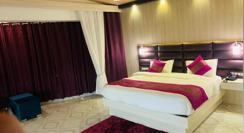 HOTEL JP REGENCY photo