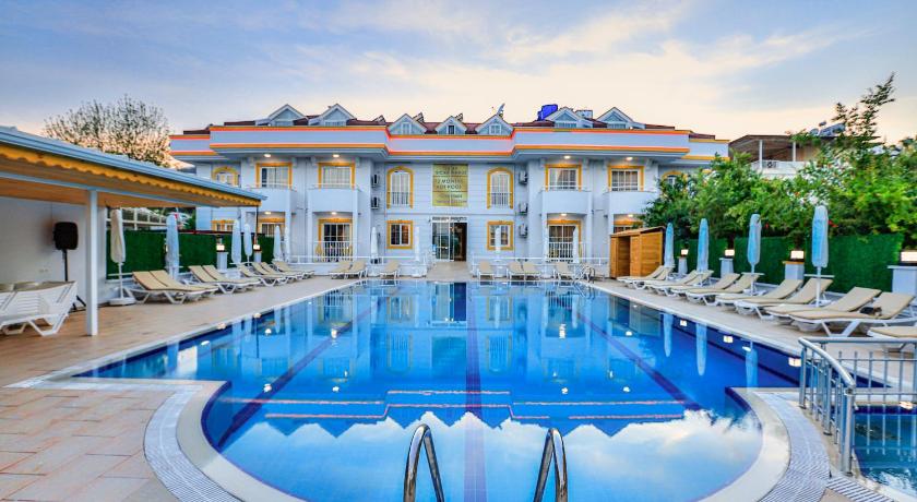 ERAMAX HOTEL KEMER — Hotel in Kemer