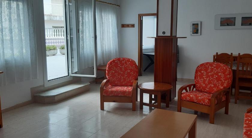 Apartamentos Las Americas - little Pets friendly