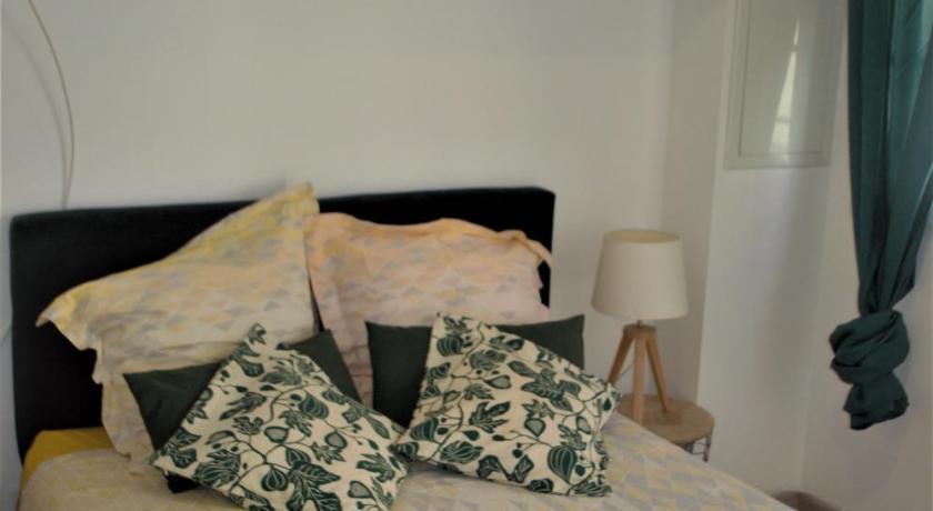 Studio Charles de Gaulle - Vieux Port photo