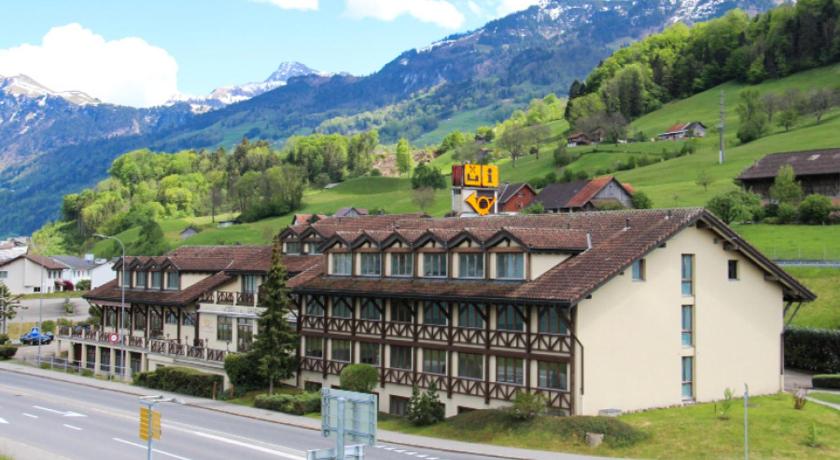 Hotel Postillon Preise, Fotos, Bewertungen, Adresse. Schweiz
