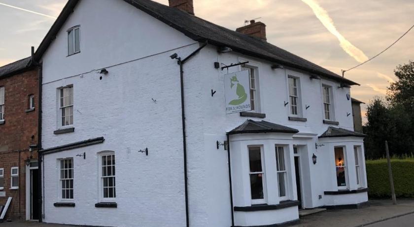 The Fox and Hounds photo
