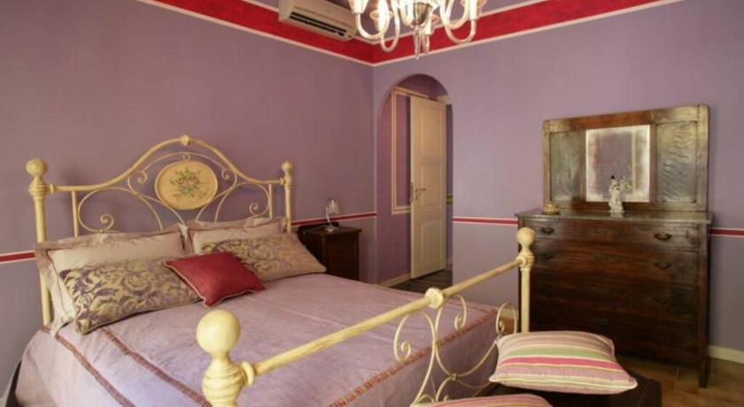 The Honeymooners’ Paradise Suite