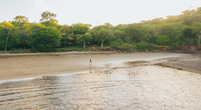 Papagayo Golden Palms Beachfront Hotel photo
