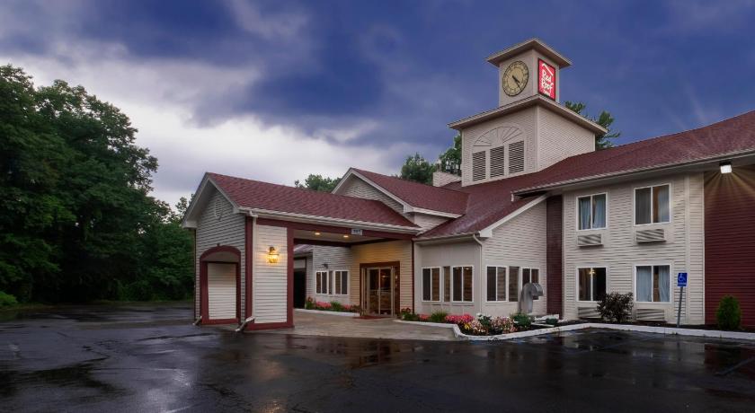 Red Roof Inn Clifton Park