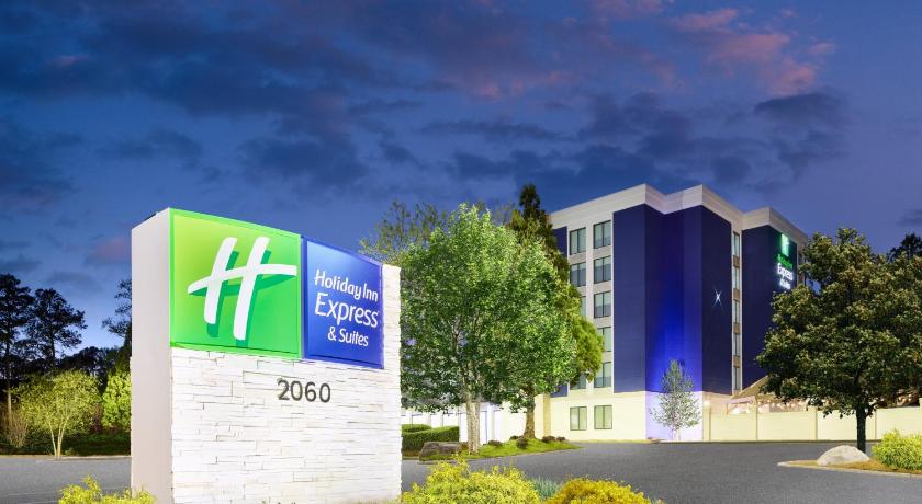 Holiday Inn Express & Suites Atlanta - Tucker Northlake