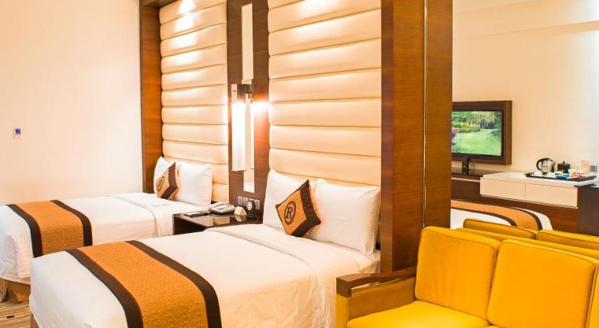 Immagine di Camera Deluxe Doppia con Letti Singoli con Vista Mare (Deluxe Twin Room with Sea View) 8