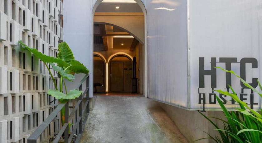 RedDoorz Plus near Kawasan Sam Poo Kong Semarang photo