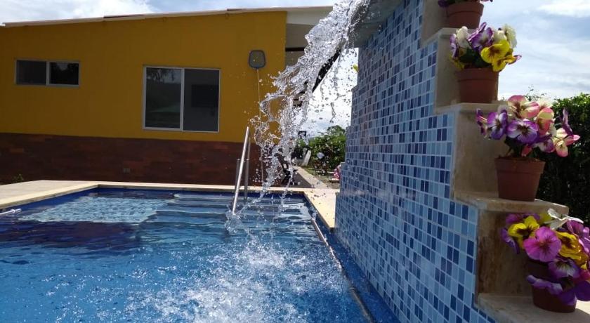 C&H Casa campestre el Oasis Ricaurte Girardot photo