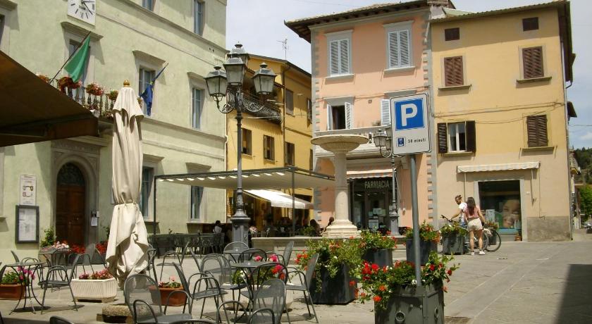 La Poventa — Hotel in Tuoro sul Trasimeno