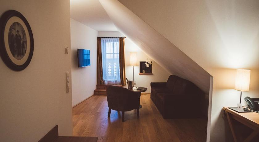 Image of Junior Suite 11