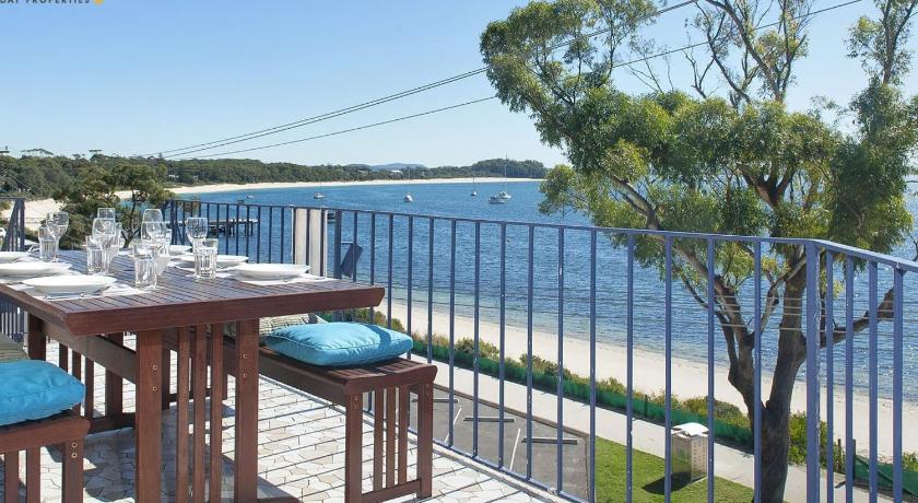 Shoal Towers No.9 — Hotel in Port Stephens