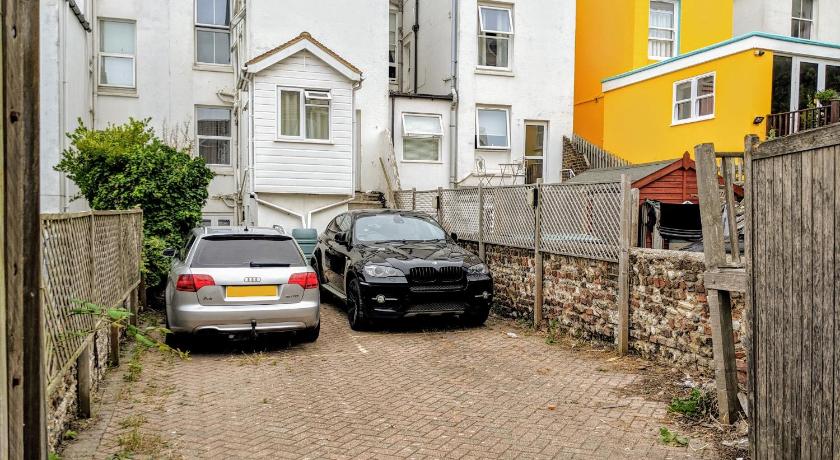 Upper Rock Rooms — Hotel in Brighton and Hove