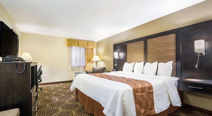 Quality Inn & Suites Florence - Cincinnati South