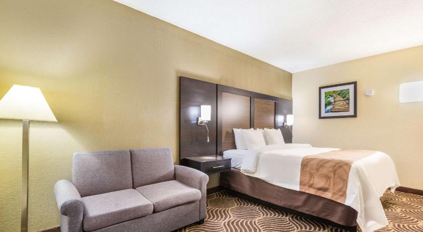 Quality Inn & Suites Florence - Cincinnati South