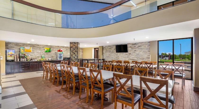 Quality Inn & Suites Florence - Cincinnati South