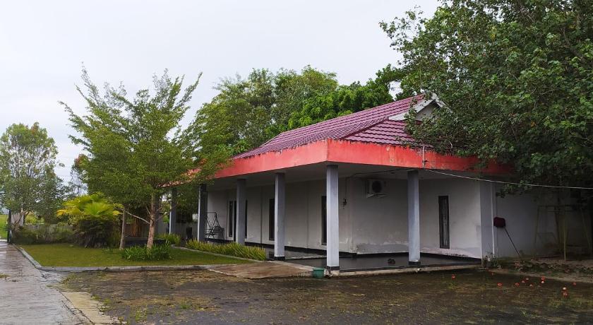 OYO 90490 Hotel Nyi Rindang