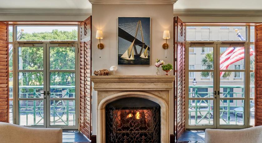 Harbourview Inn photo