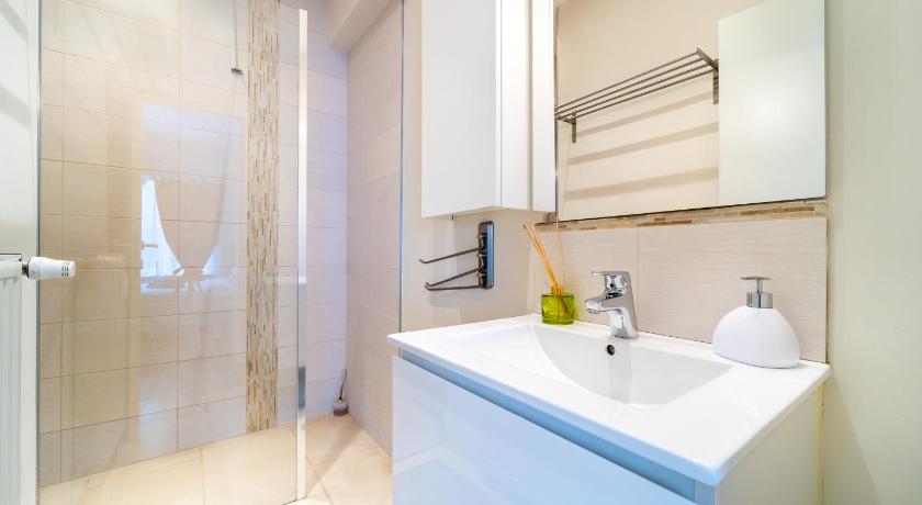 Luxury Studio In the EU Area photo