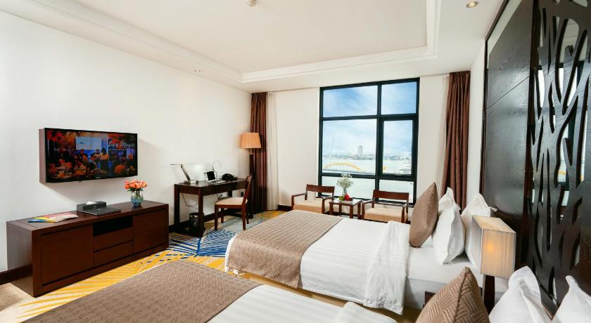 デラックス リバービュー ツインルーム (Deluxe River View Twin Room)の画像 1