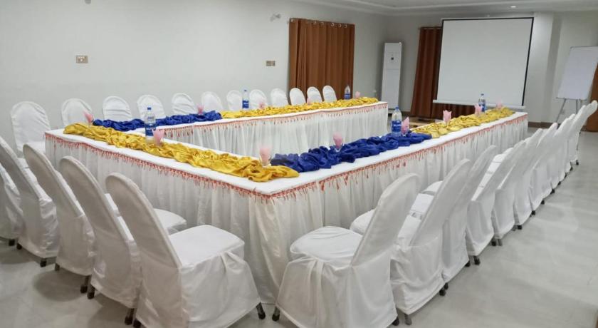 The King Hotel Multan - image 14