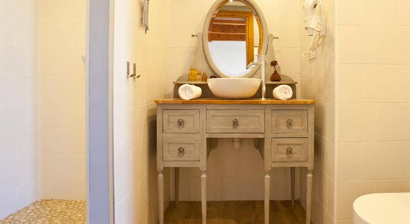 Casal de Petra - Rooms & Pool