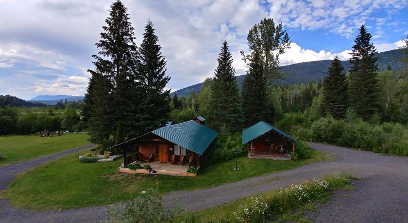 Wolfwood Guest Ranch photo