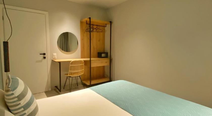Image of Deluxe Triple Room 4