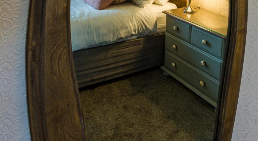 Image of Premier King Room 3