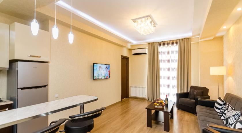 NEW! - Downtown Apartment — Hotel in Tbilisi
