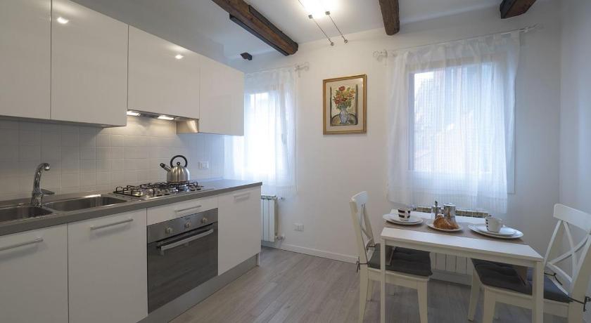 Residence SS Giovanni e Paolo — Hotel in Venice