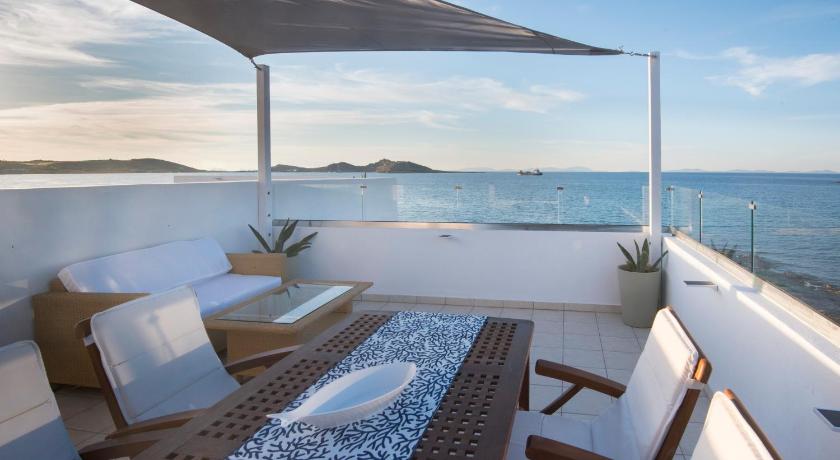 THALASSA Seafront Superb 1BD house in Naousa photo
