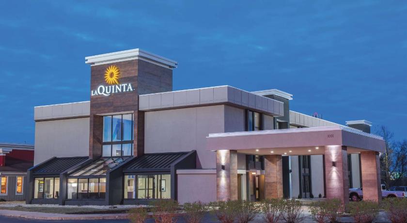 La Quinta Inn & Suites by Wyndham Festus - St. Louis South