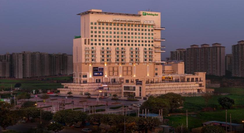 Holiday Inn Gurugram Sector 90