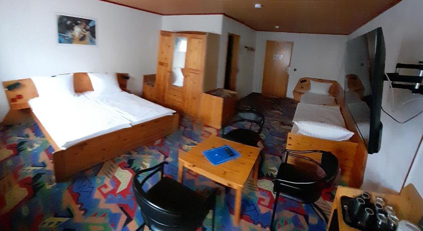 Smile Hotel photo