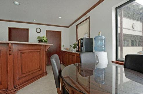 Americas Best Value Inn Sunnyvale Main image