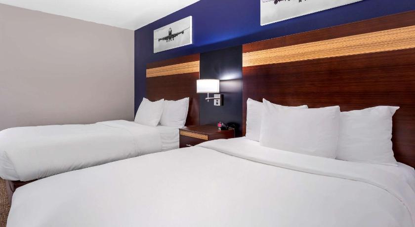 Avion Inn Near LGA Airport, Ascend Hotel Collection